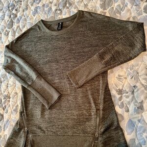 Active Life Women’s Heather Green Crewneck Sweater